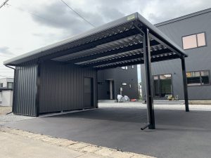 黒好きはたまらない！フルブラック！